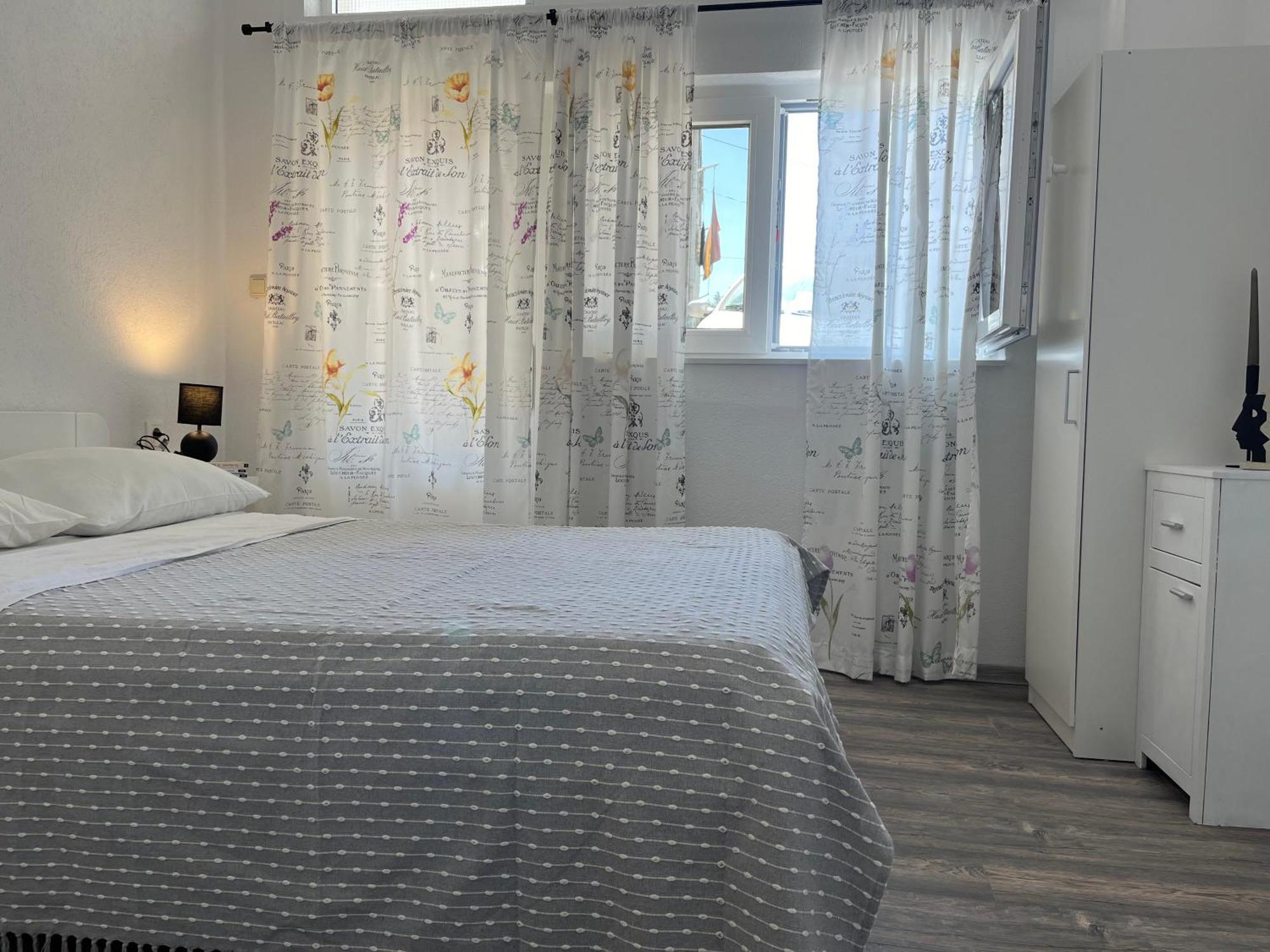 Apartment Makarska M&I, Free Private Parking ภายนอก รูปภาพ