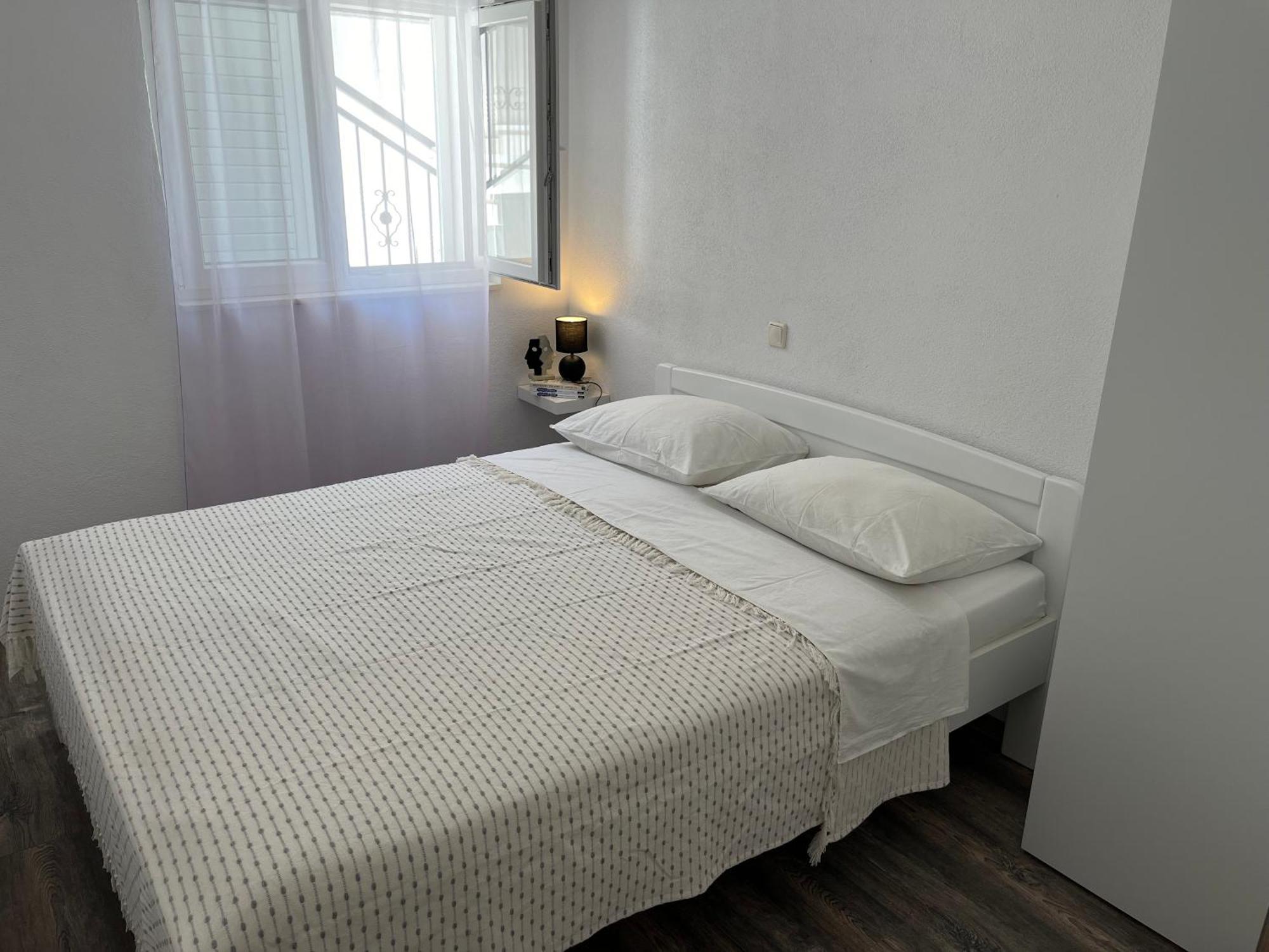 Apartment Makarska M&I, Free Private Parking ภายนอก รูปภาพ