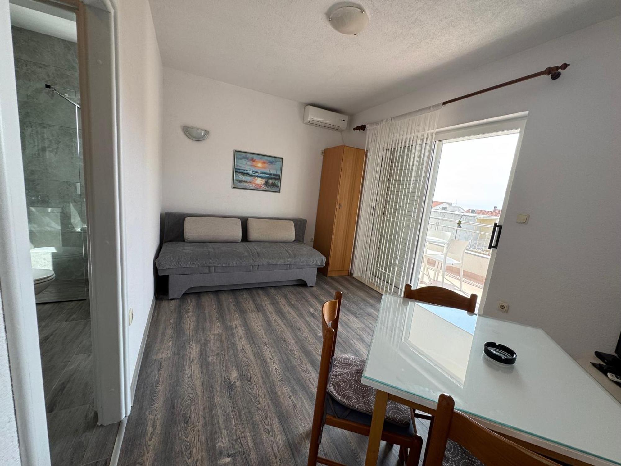 Apartment Makarska M&I, Free Private Parking ภายนอก รูปภาพ