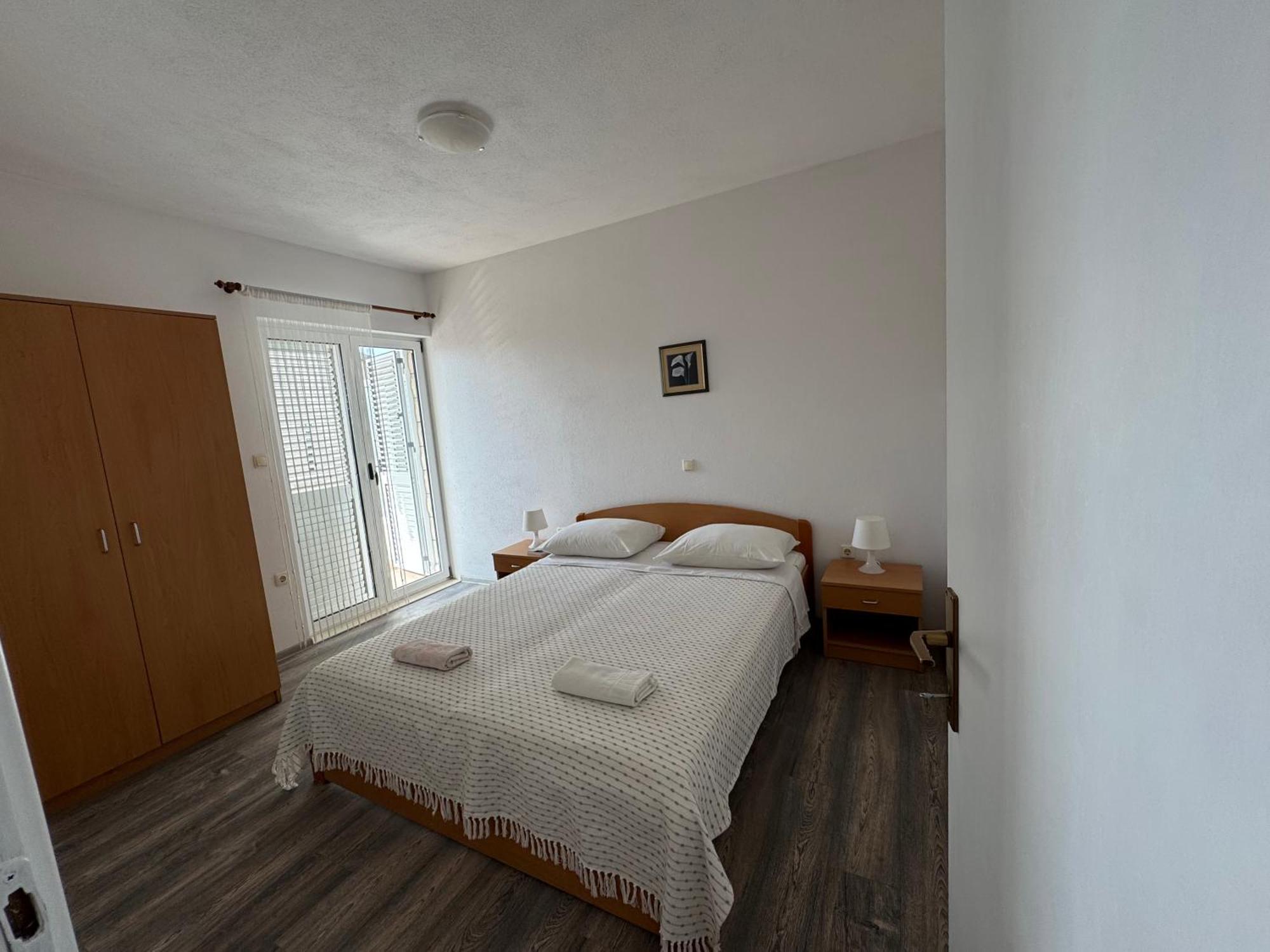 Apartment Makarska M&I, Free Private Parking ภายนอก รูปภาพ