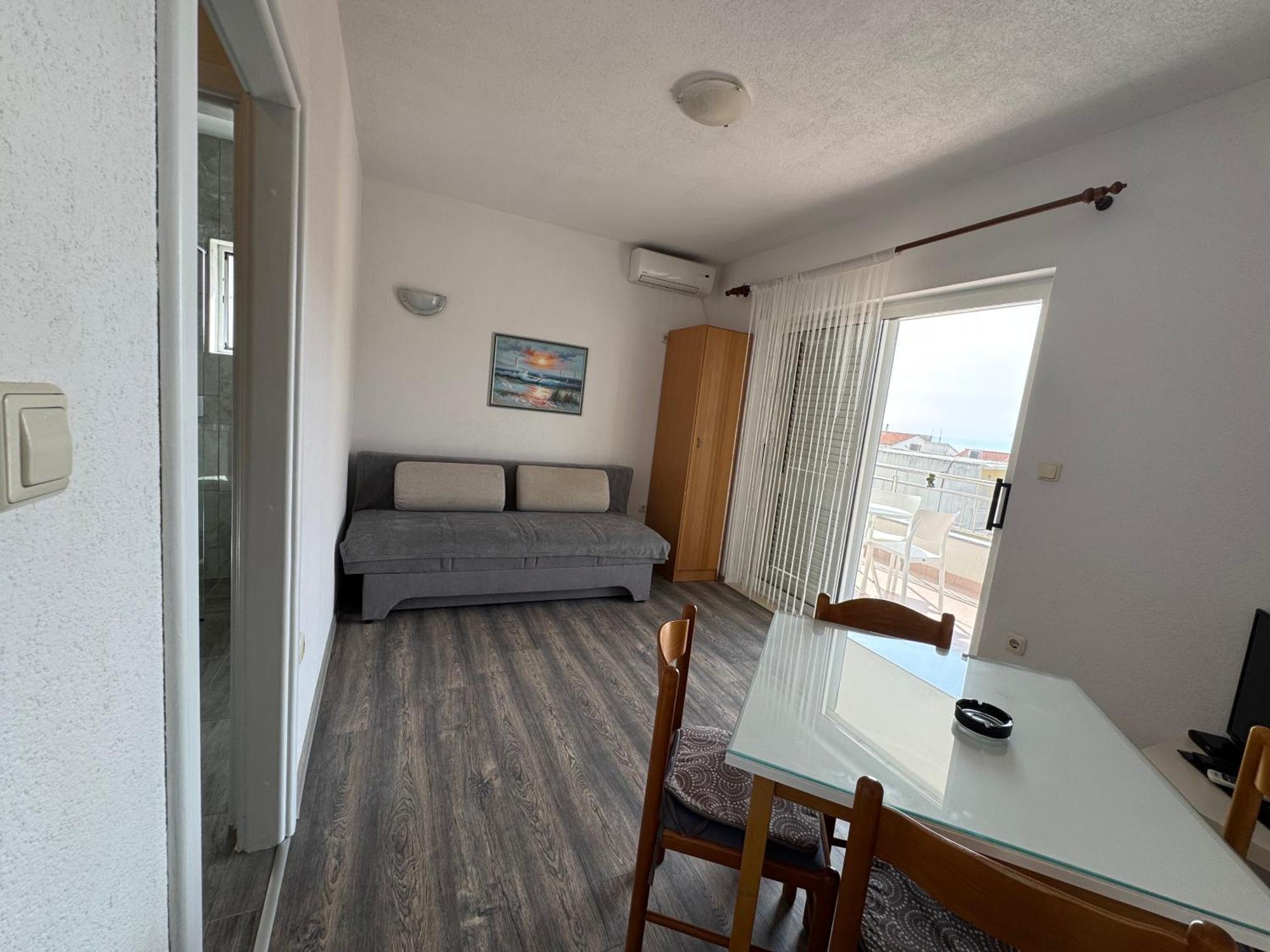 Apartment Makarska M&I, Free Private Parking ภายนอก รูปภาพ